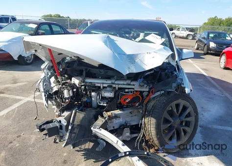 2022 Tesla Model X Plaid Tri Motor All-Wheel Drive from USA, damaged, VIN 7SAXCBE61NF331535